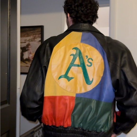 Vintage Oakland A’s Multi-Color Leather Jacket – Size Large – Slim Fit - Picture 3 of 6